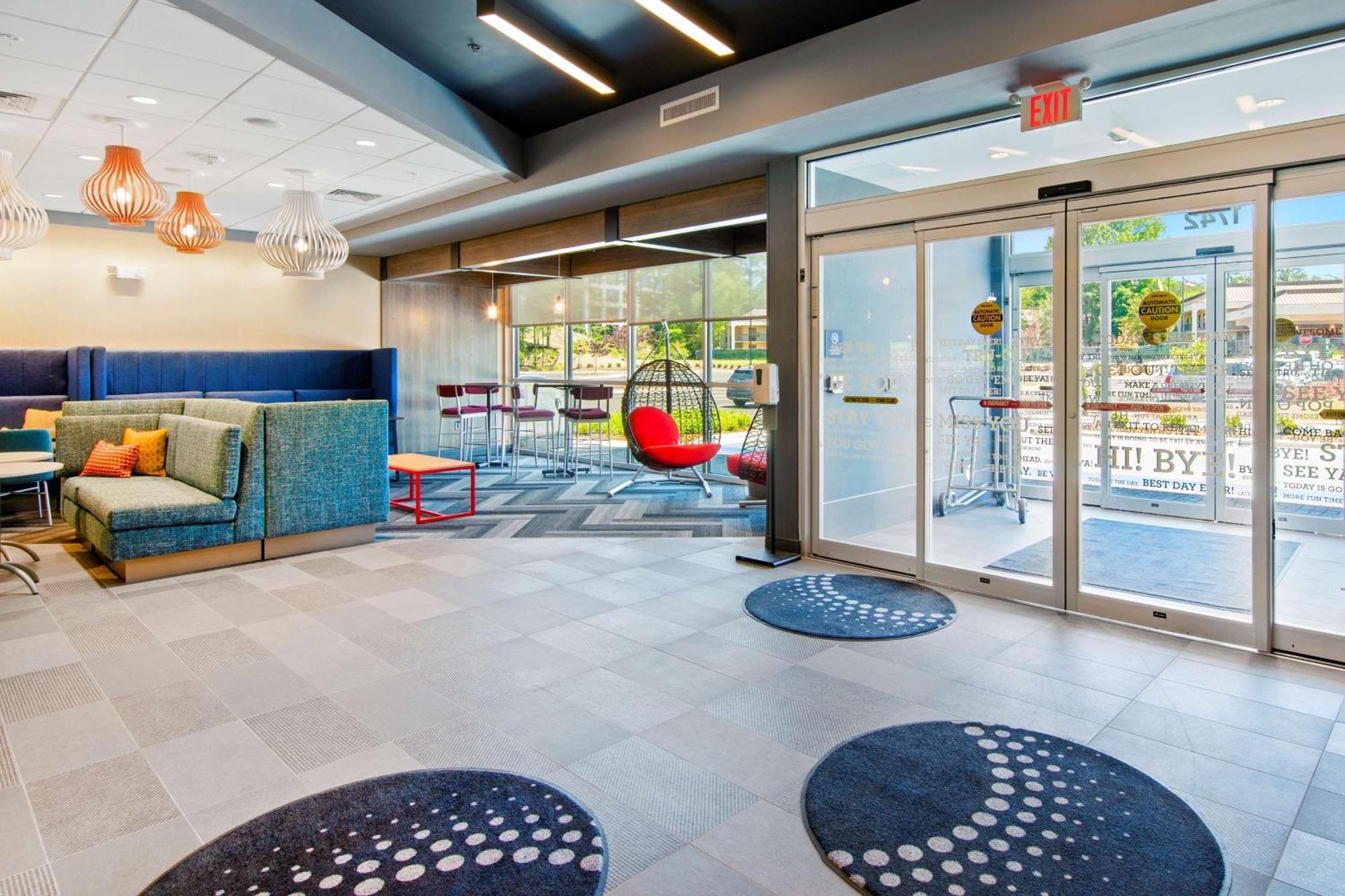 Tru By Hilton Chapel Hill Hotel Exterior foto
